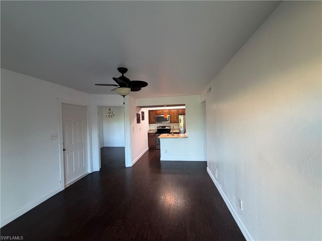 VILLAGE CREEK - Residential