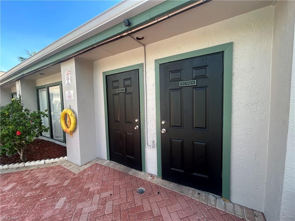 VILLAGE CREEK - Residential