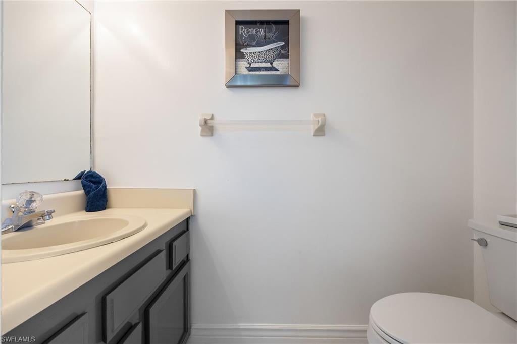 ROYAL PELICAN TOWNHOUSE - Residential