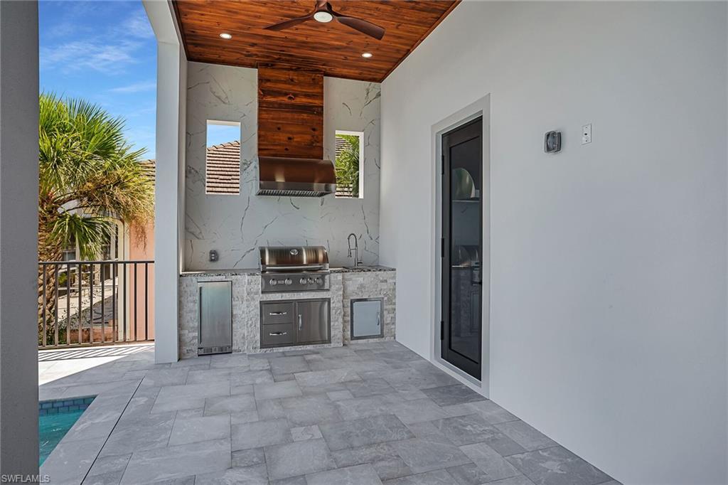 MARCO ISLAND - Residential