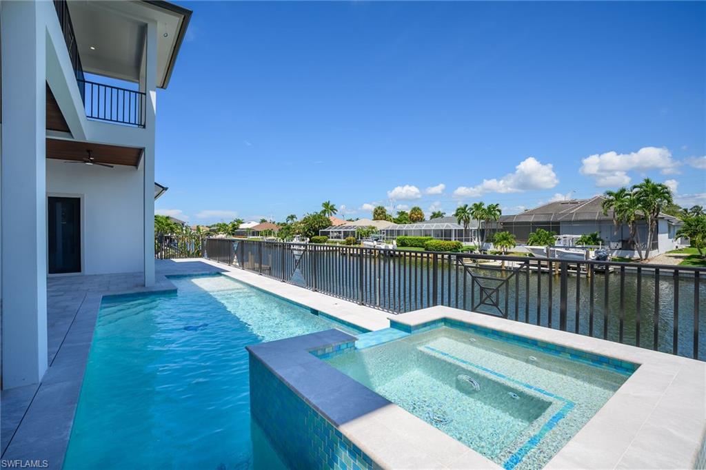 MARCO ISLAND - Residential