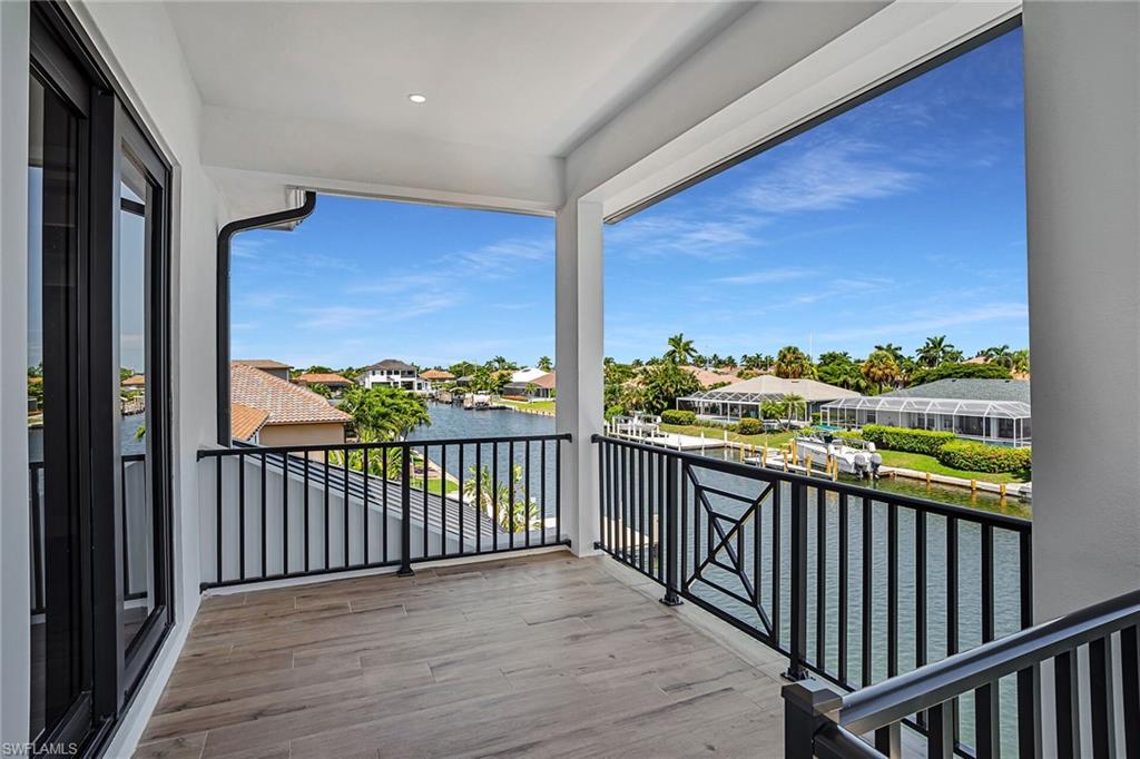 MARCO ISLAND - Residential