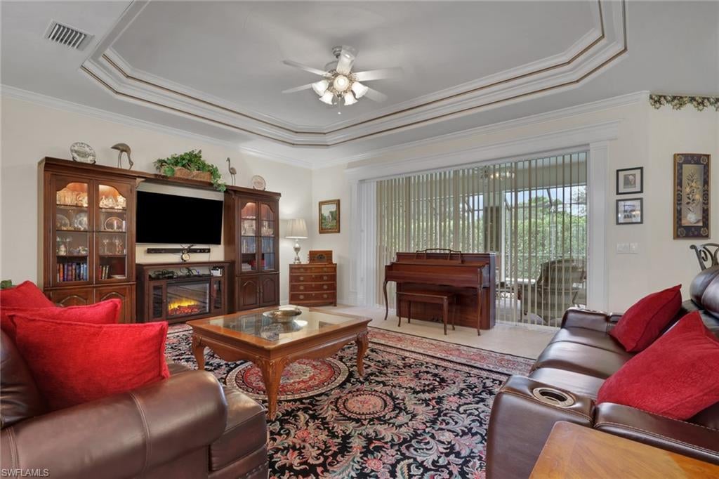 SPANISH WELLS - Residential