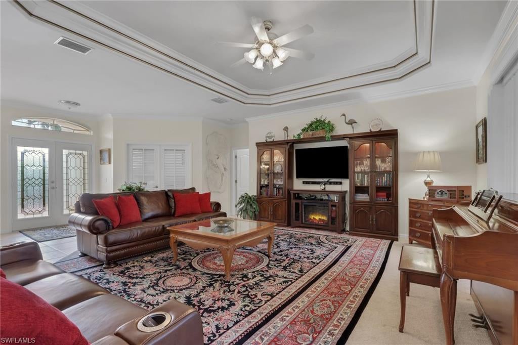 SPANISH WELLS - Residential