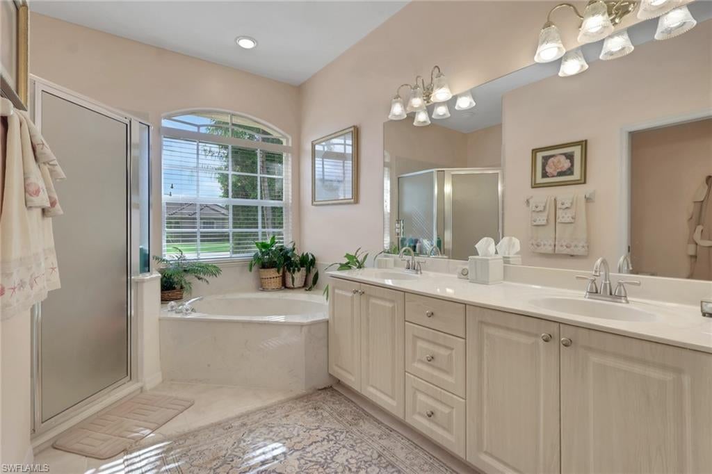 SPANISH WELLS - Residential