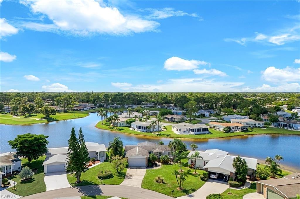 PINE LAKES COUNTRY CLUB - Residential