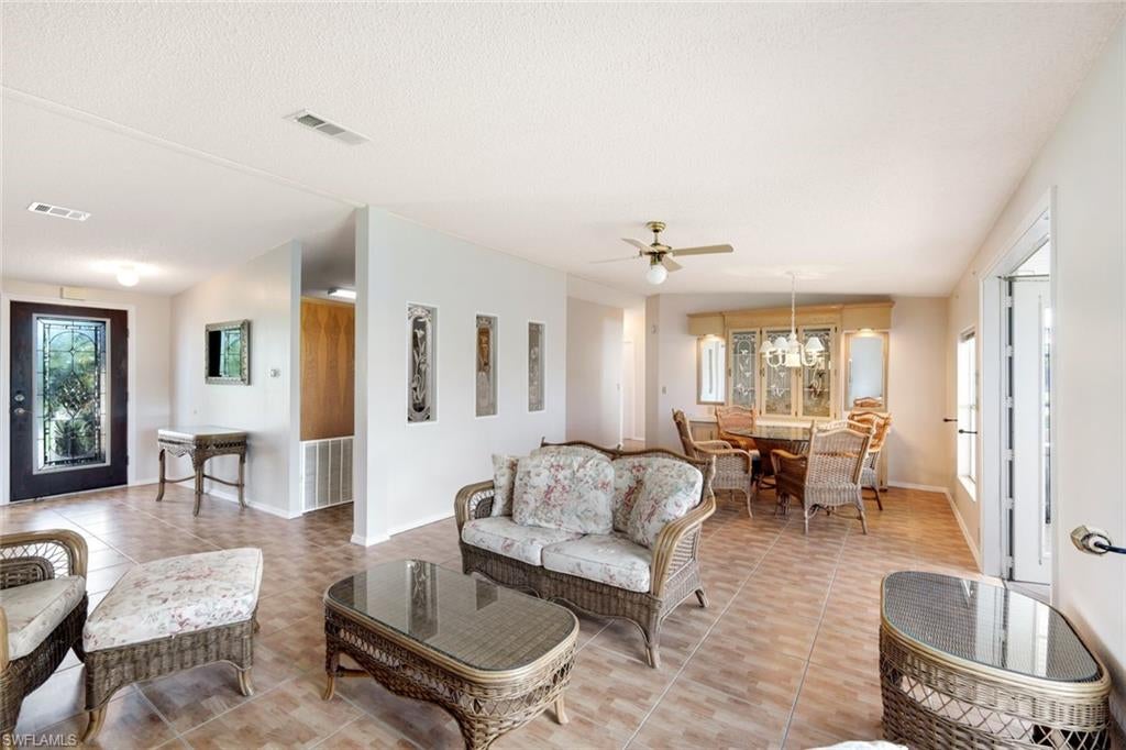 PINE LAKES COUNTRY CLUB - Residential