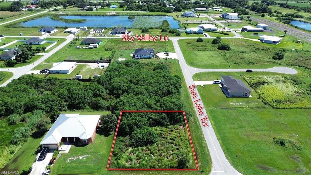 CLEWISTON - Land