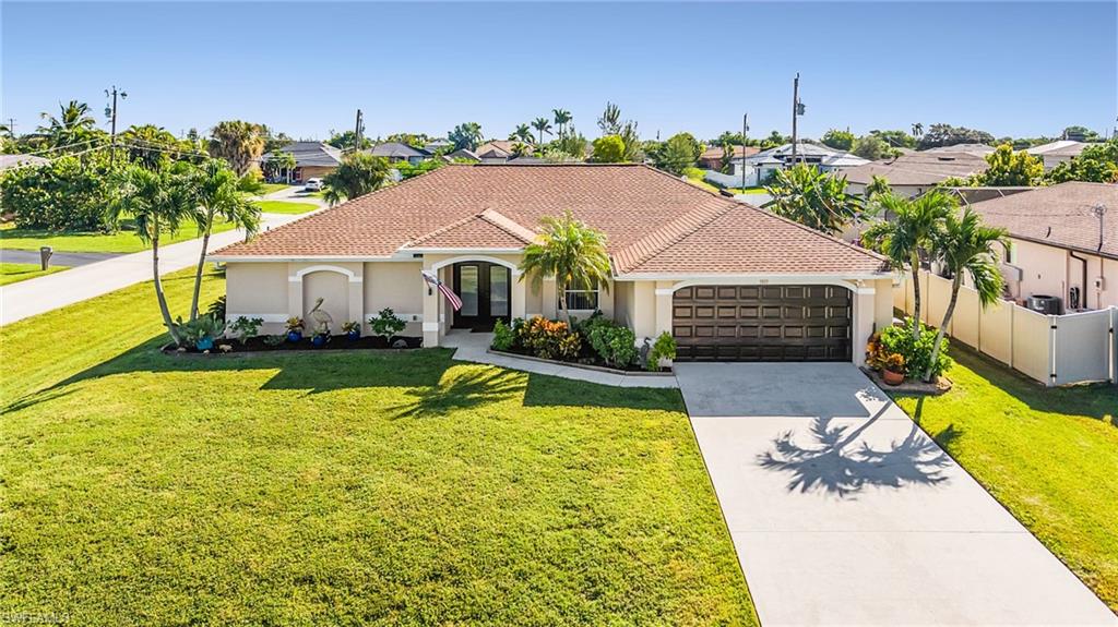 CAPE CORAL - Residential