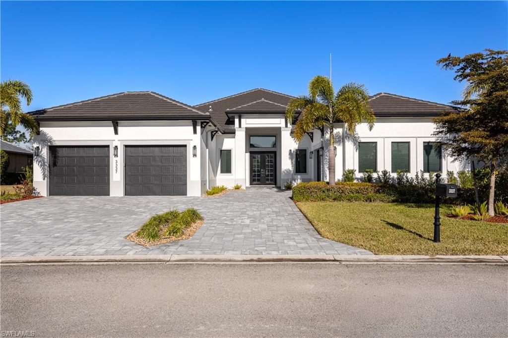 COUNTRY CLUB - Residential
