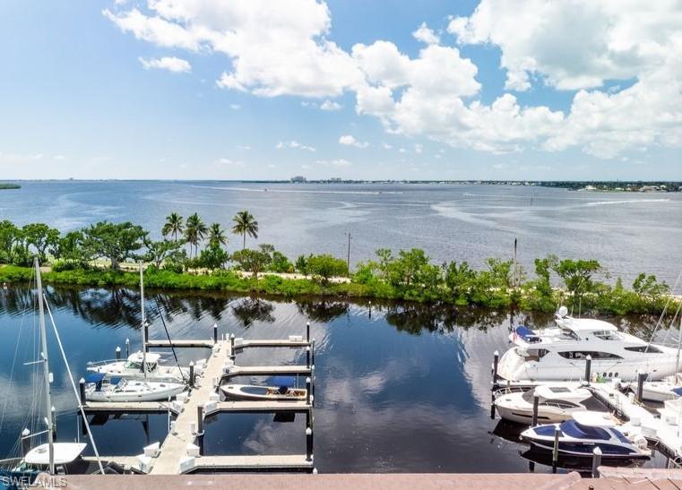 HARBOUR LANDINGS - Residential