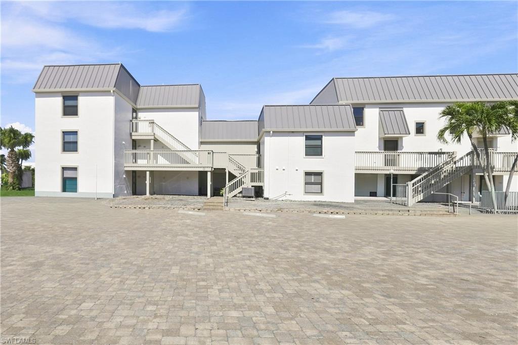 MARINER POINTE CONDO - Residential