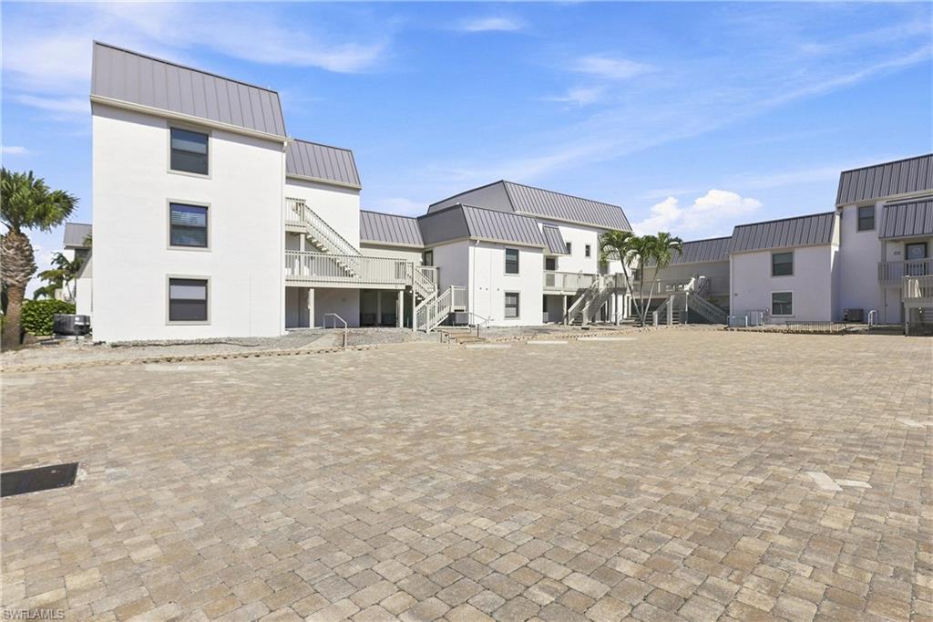 MARINER POINTE CONDO - Residential