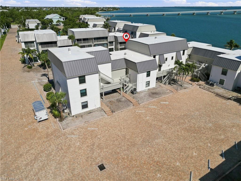 MARINER POINTE CONDO - Residential