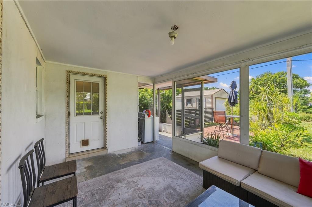 CAPE CORAL - Residential Income