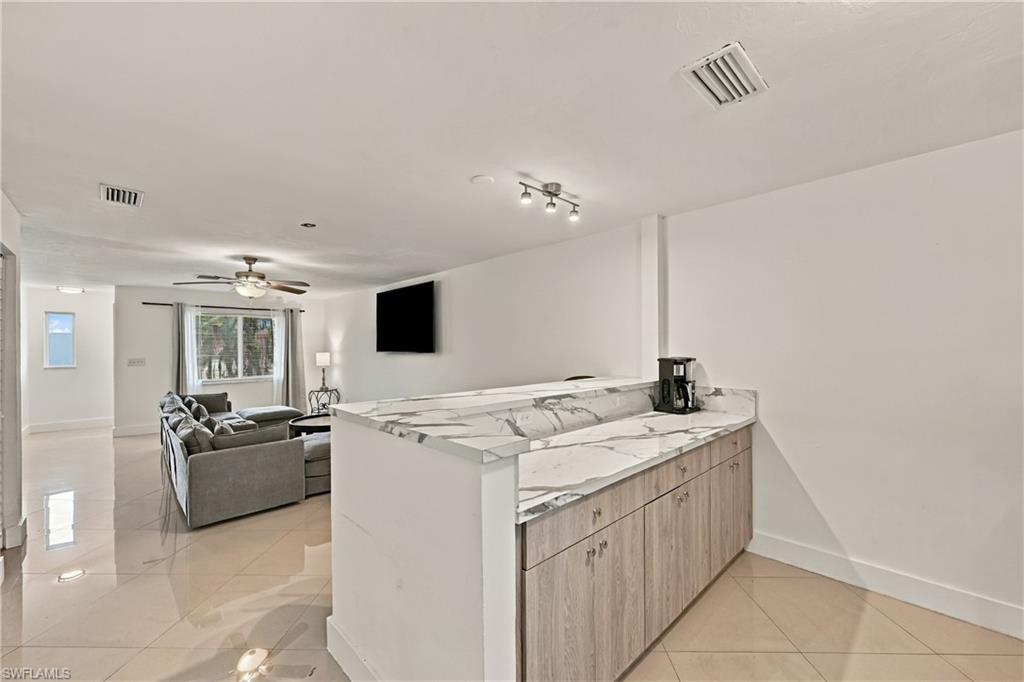 CAPE CORAL - Residential Income