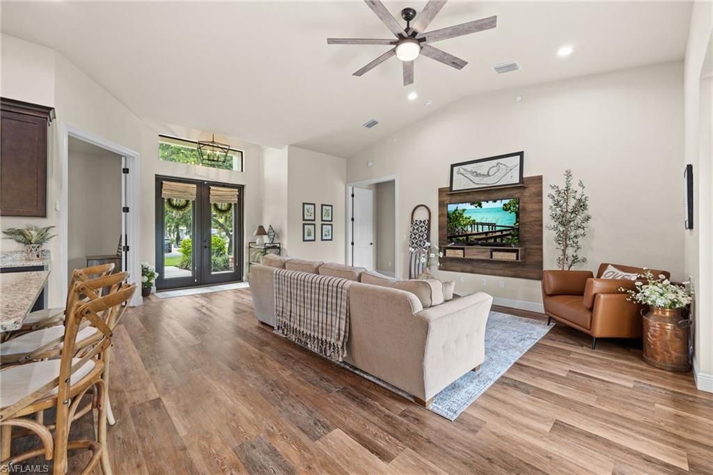 RIVERWIND COVE - Residential
