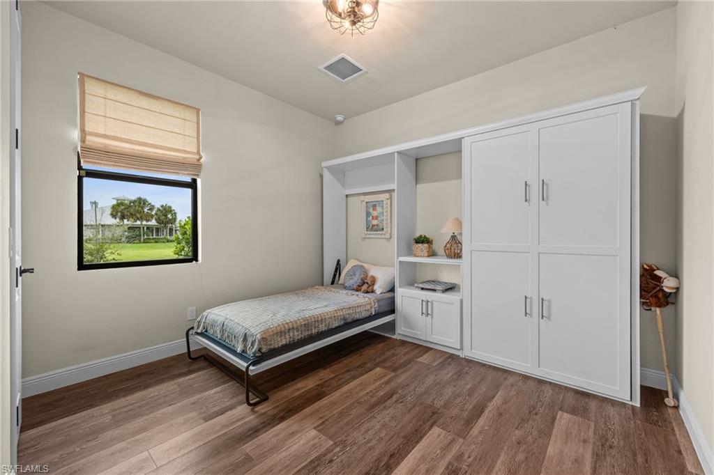 RIVERWIND COVE - Residential
