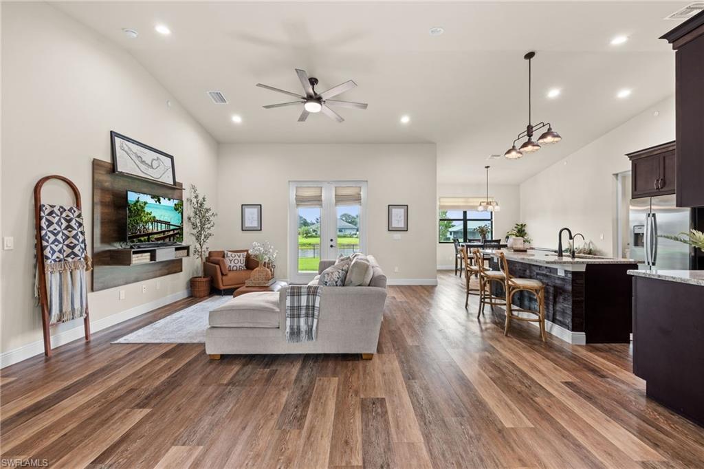 RIVERWIND COVE - Residential