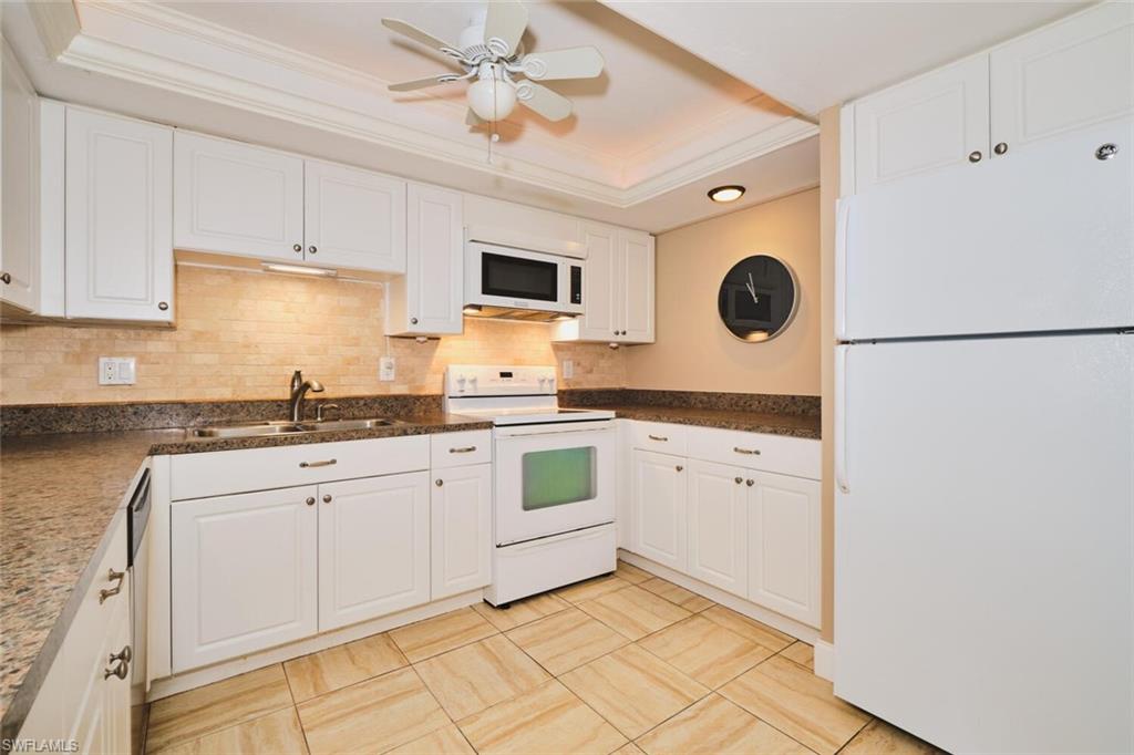 FALCON BAY CONDO - Residential