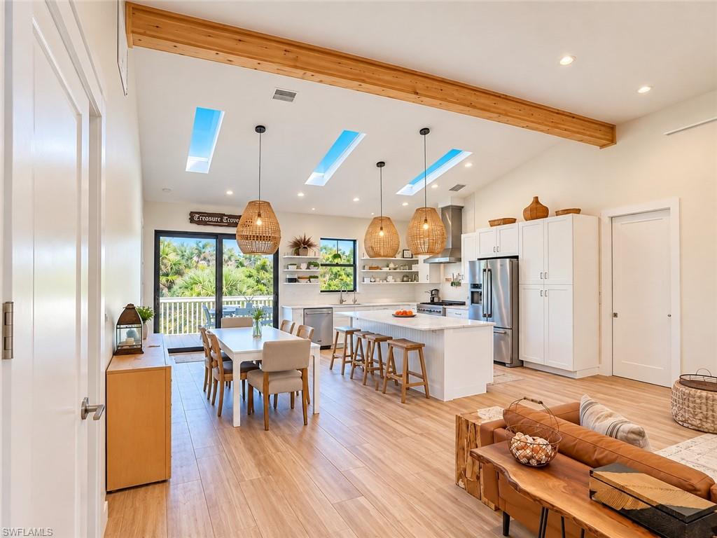 SAFETY HARBOR CLUB - Residential