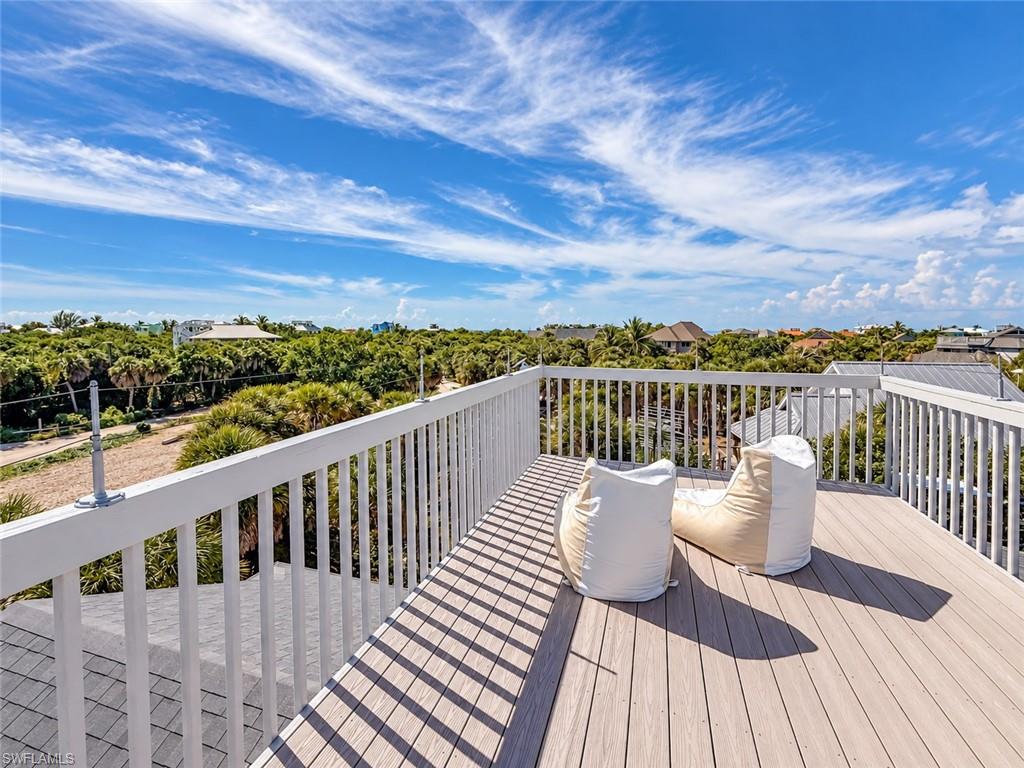 SAFETY HARBOR CLUB - Residential