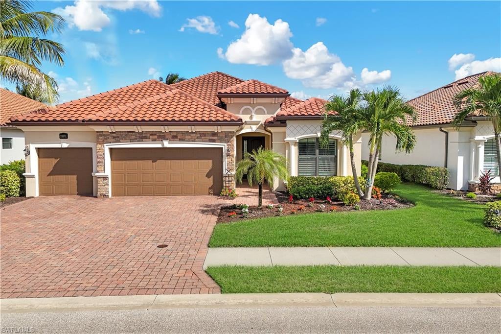 BONITA NATIONAL GOLF AND COUNTRY CLUB - Residential