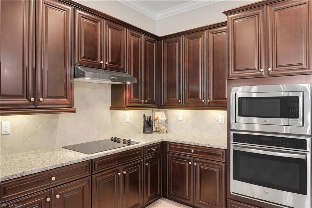 BONITA NATIONAL GOLF AND COUNTRY CLUB - Residential