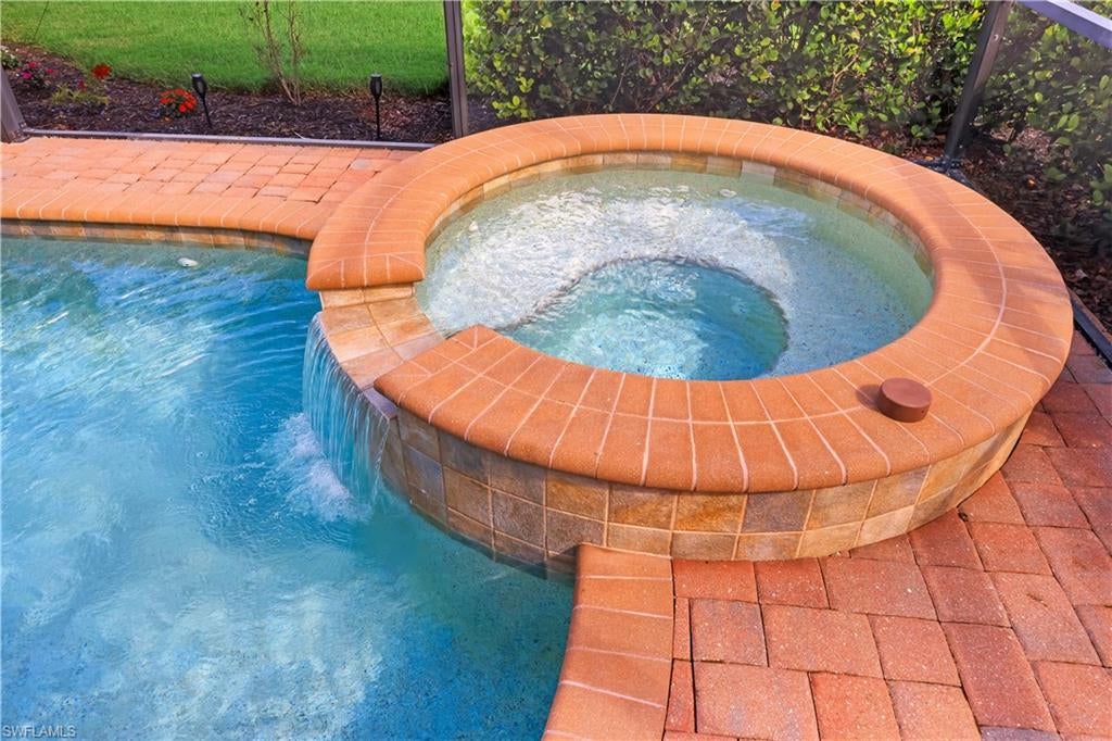 BONITA NATIONAL GOLF AND COUNTRY CLUB - Residential