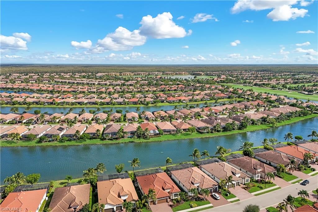 BONITA NATIONAL GOLF AND COUNTRY CLUB - Residential