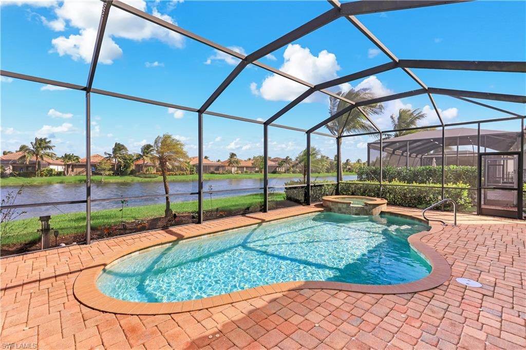 BONITA NATIONAL GOLF AND COUNTRY CLUB - Residential