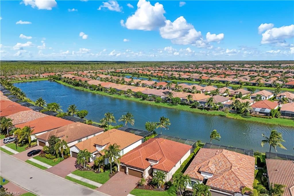 BONITA NATIONAL GOLF AND COUNTRY CLUB - Residential