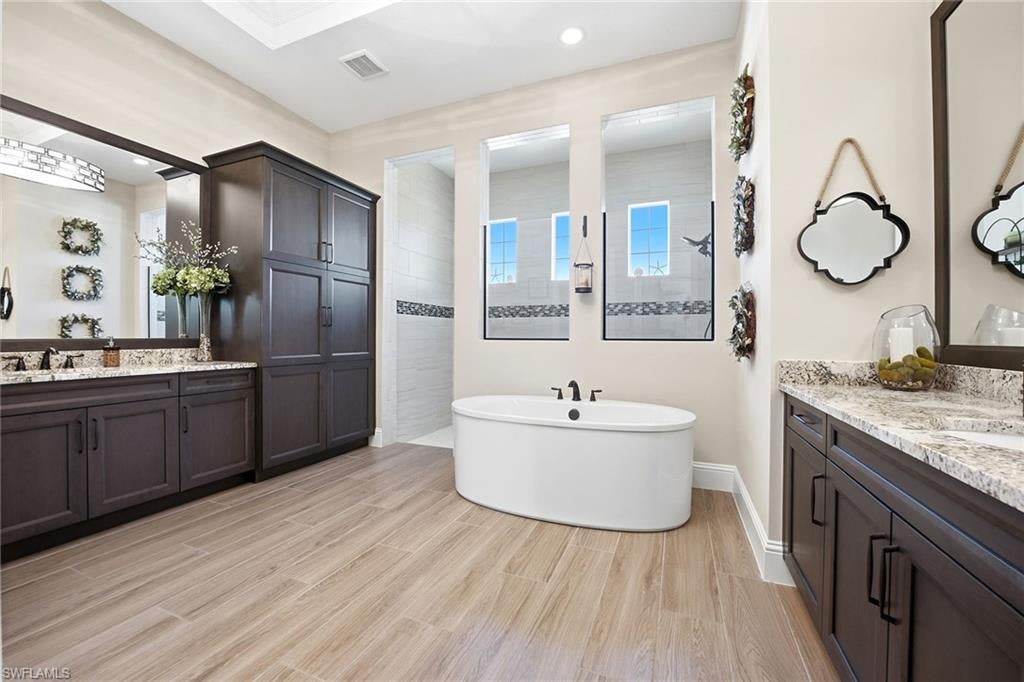 ISLES OF COLLIER PRESERVE - Residential