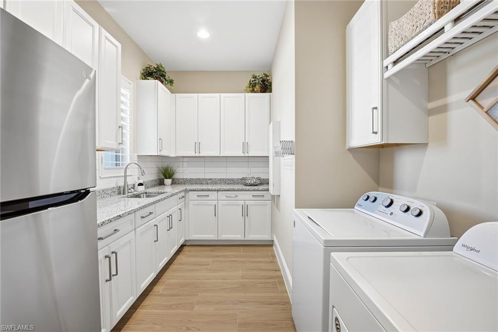 ISLES OF COLLIER PRESERVE - Residential