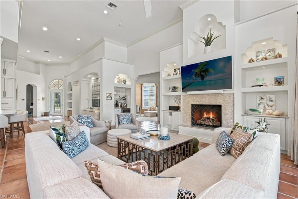 AUGUSTA CREEK - Residential