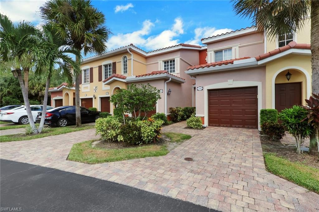 VILLAGIO - Residential