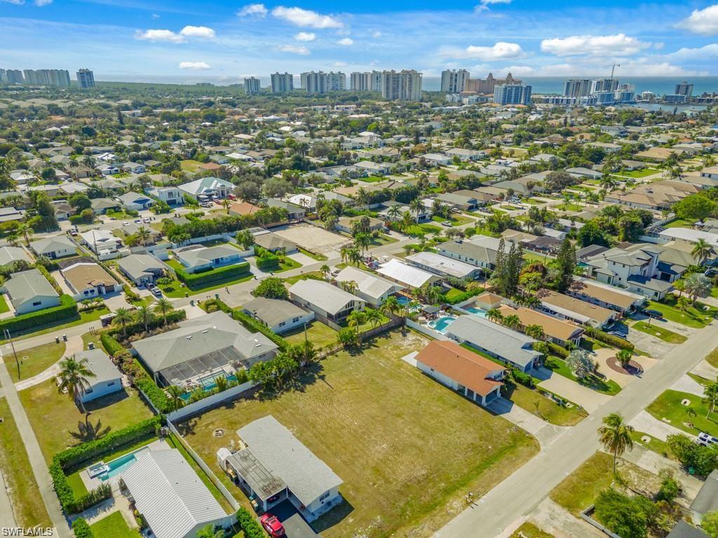 NAPLES PARK - Land