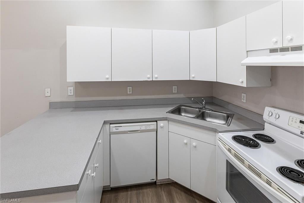 CAPE CORAL - Residential Income