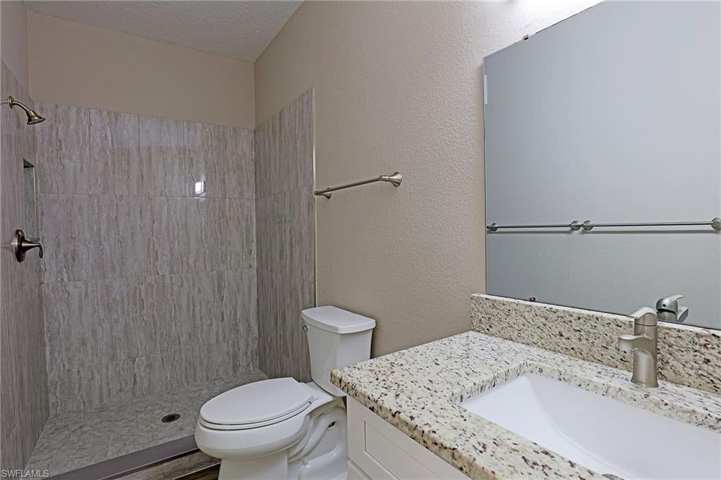 ROYAL GREENS - Residential Lease