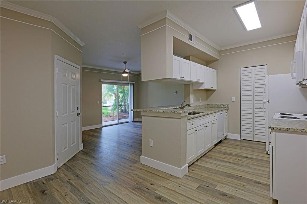 ROYAL GREENS - Residential Lease