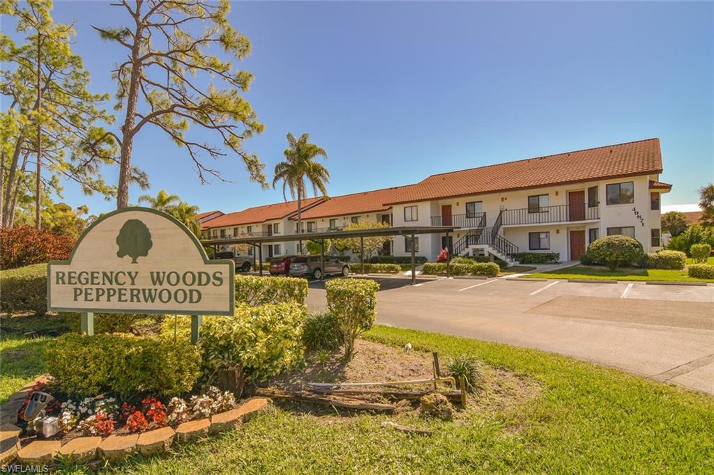 REGENCY WOODS - Residential