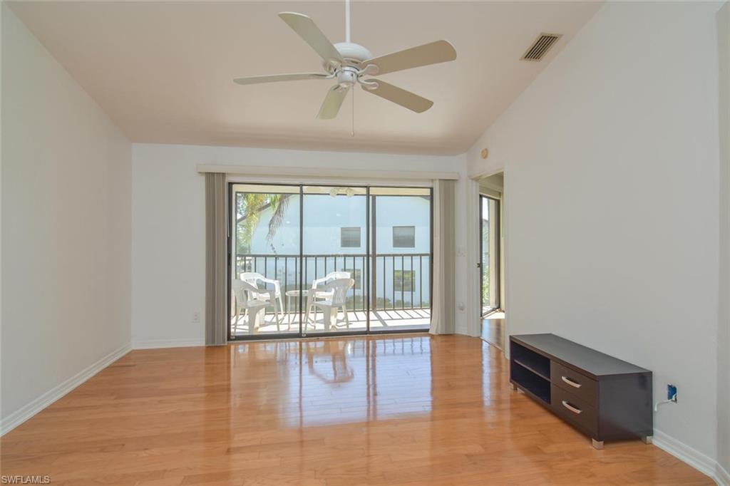 REGENCY WOODS - Residential
