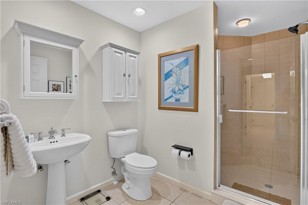 MONTEGO AT COVE TOWERS - Residential