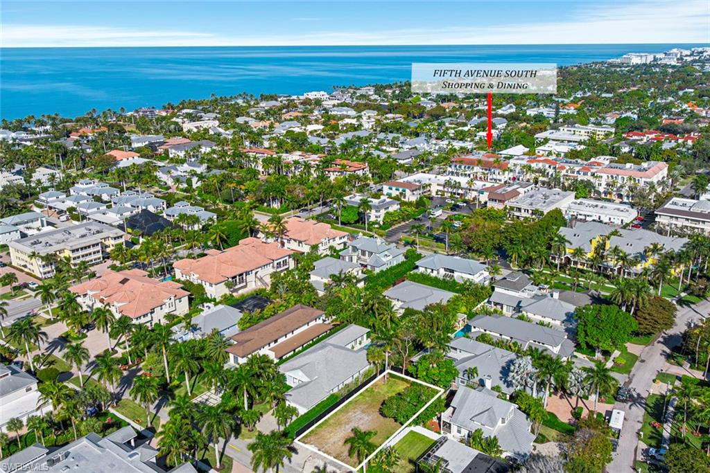 OLDE NAPLES - Land