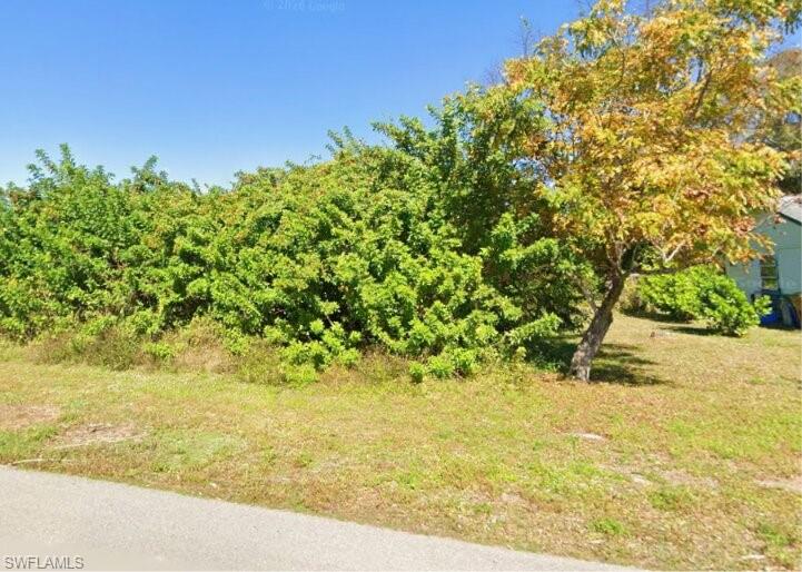 FORT MYERS SHORES - Land