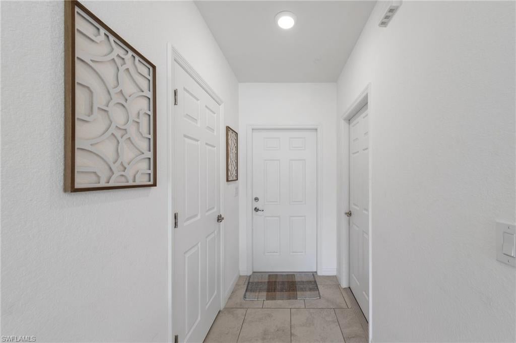 PORTICO - Residential