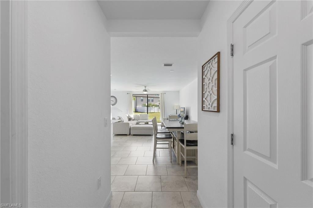PORTICO - Residential