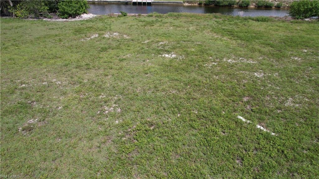 CAPE CORAL - Land