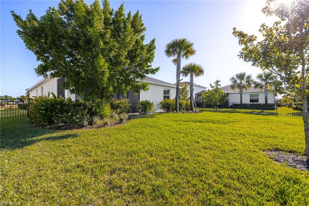 TRAILS EDGE - Residential
