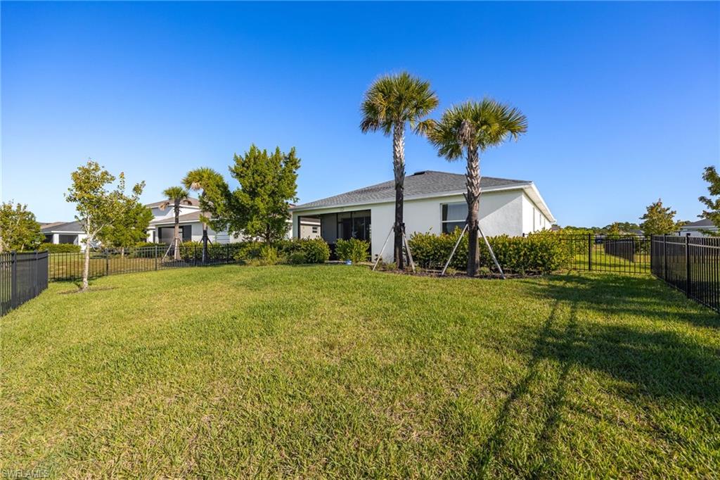 TRAILS EDGE - Residential